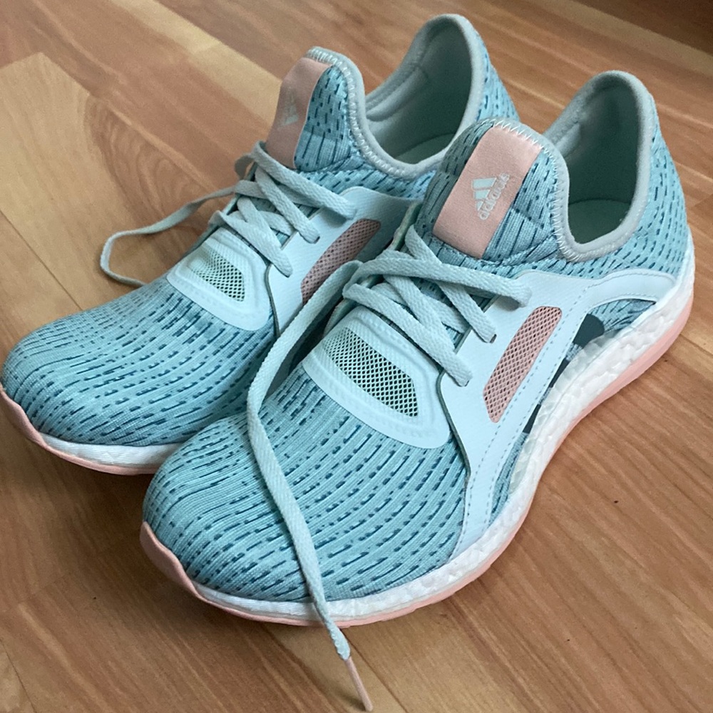 Adids pure boost women size 10